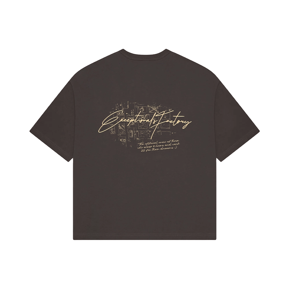 Imagen trasera de una prenda de ropa de la marca Briga